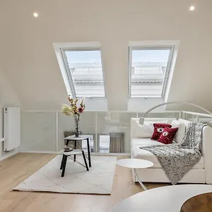 https://museum-garden-views-luxury-apartments.hotelsantwerp.net