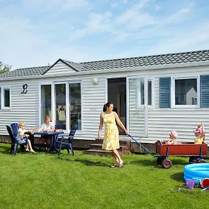 https://kustpark-strand-westende.hotelsghent.com